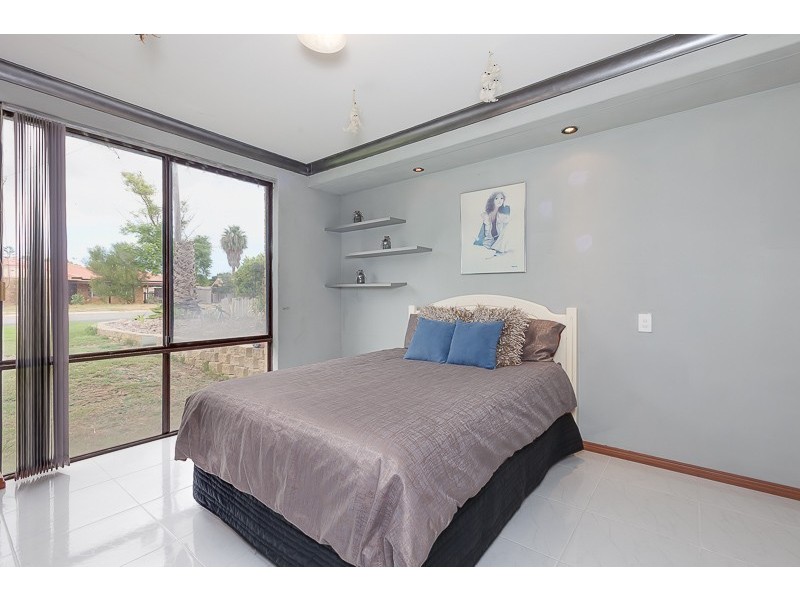 19 Richards Crescent, Craigie WA 6025