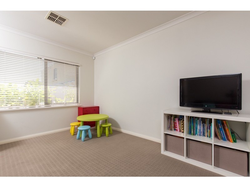 3b Diana Street, Innaloo WA 6018