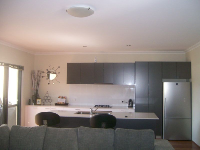 b/25 eden street, Innaloo WA 6018