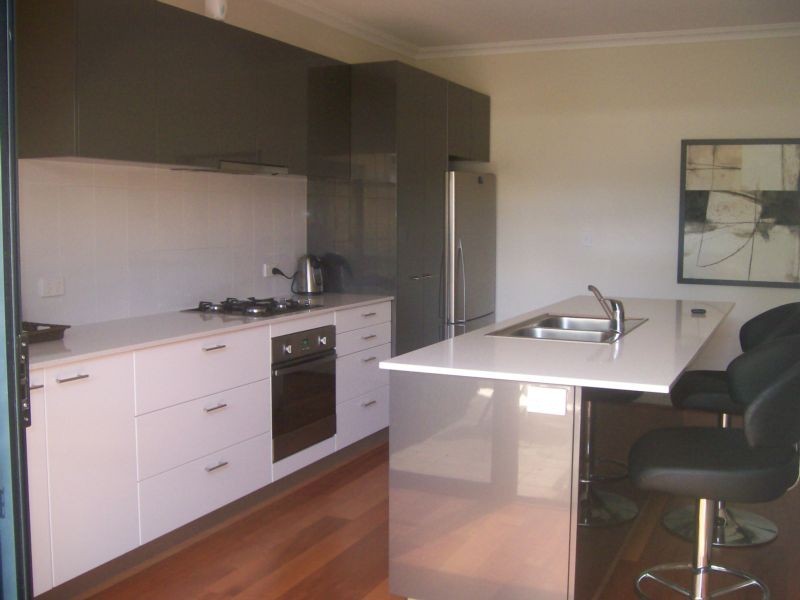 b/25 eden street, Innaloo WA 6018