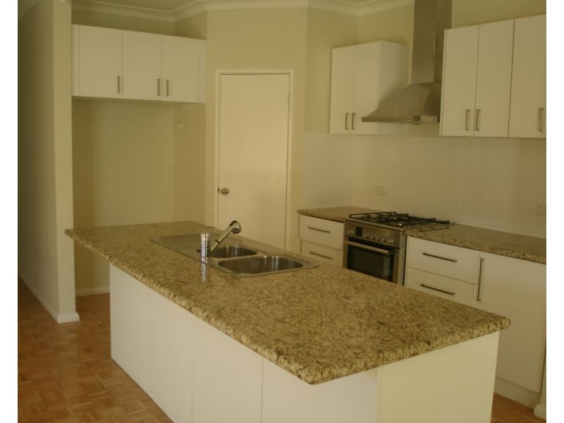 216A Holbeck Street, Doubleview WA 6018