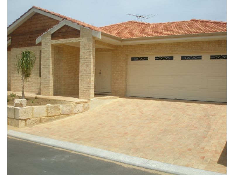 216A Holbeck Street, Doubleview WA 6018