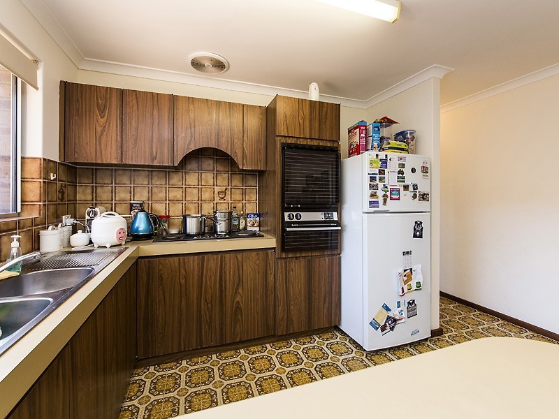 5 Widgeon Close, Stirling WA 6021