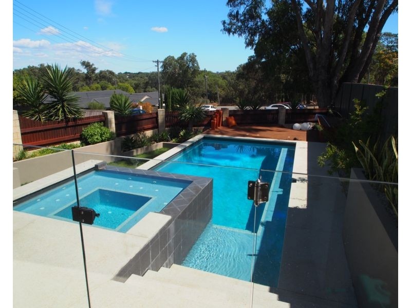 3 Teale Court, Gwelup WA 6018