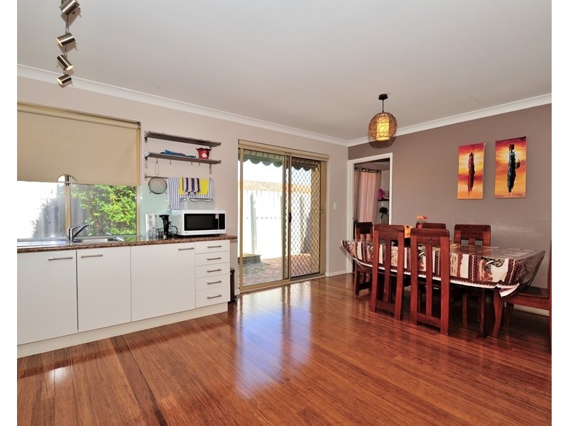 4/3 Muriel Avenue, Woodlands WA 6018