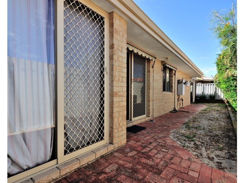 4/3 Muriel Avenue, Woodlands WA 6018