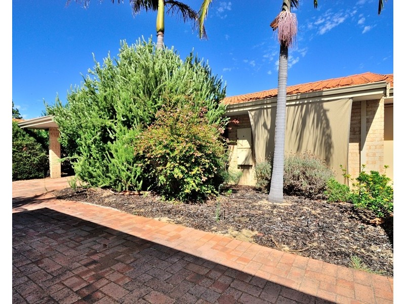 4/3 Muriel Avenue, Woodlands WA 6018