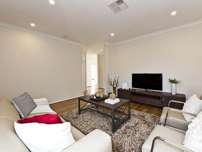 6A Francis Avenue, Karrinyup WA 6018