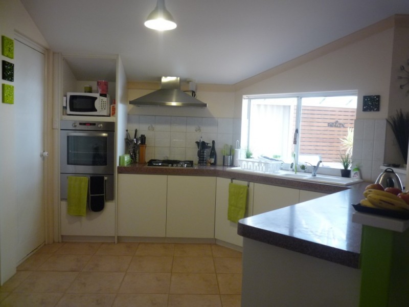 46 Selkirk Drive, Kinross WA 6028