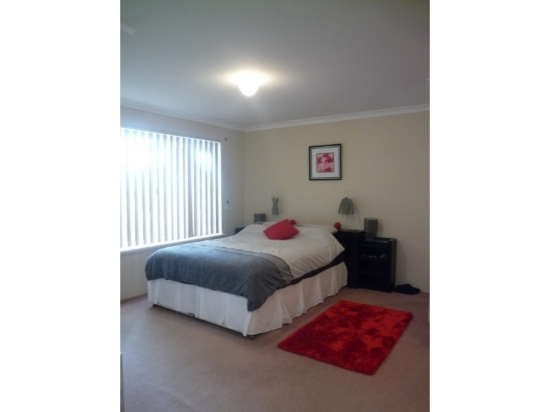 46 Selkirk Drive, Kinross WA 6028