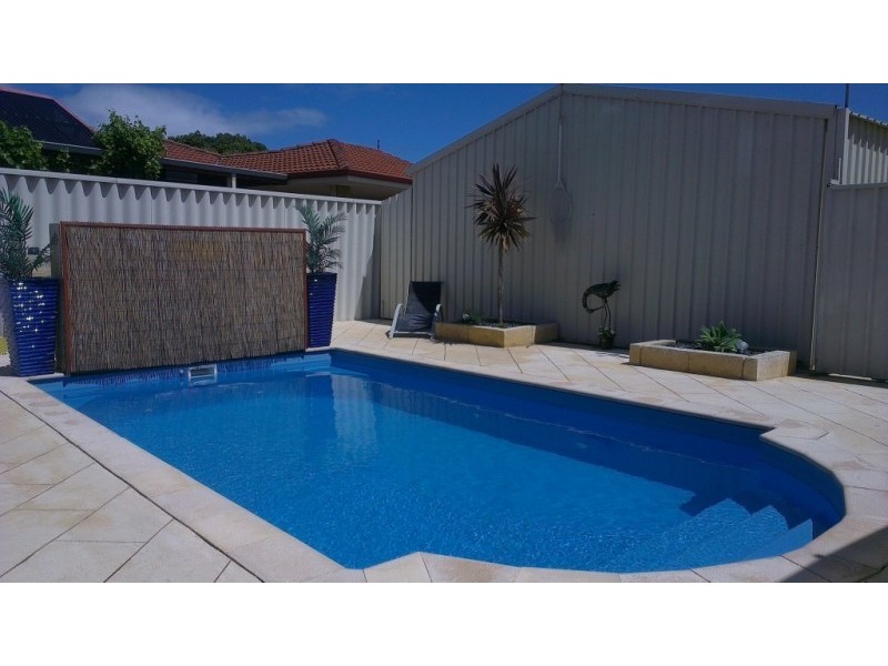 46 Selkirk Drive, Kinross WA 6028