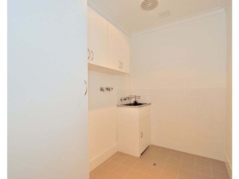 4/24 Kinsella Street, Joondanna WA 6060