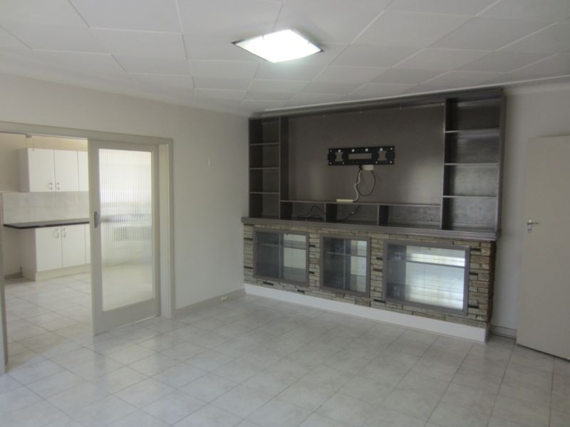 96B Huntriss Road, Karrinyup WA 6018