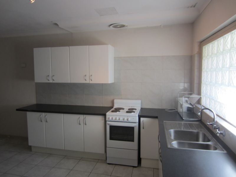 96B Huntriss Road, Karrinyup WA 6018