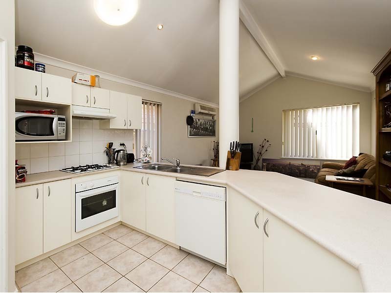 46 Birralee Loop, Innaloo WA 6018