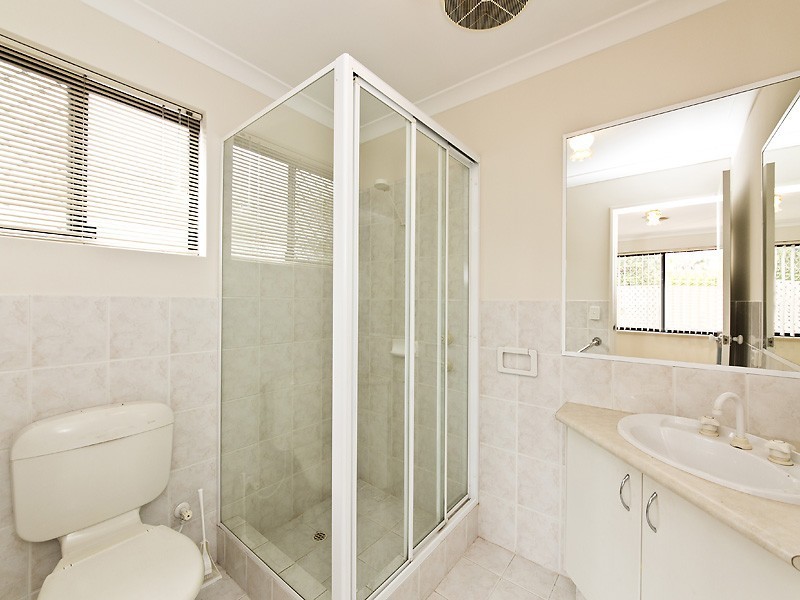 2A Diana Street, Innaloo WA 6018