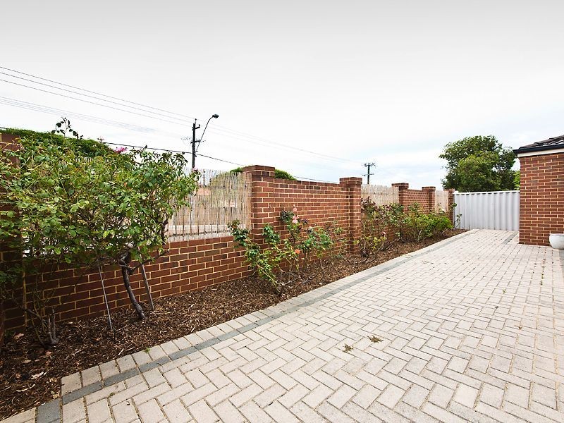 2A Diana Street, Innaloo WA 6018