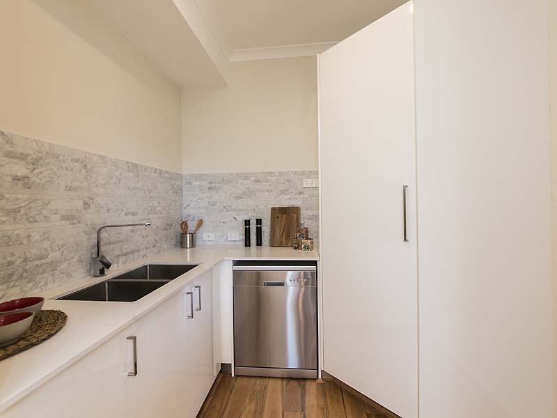 6B Francis Avenue, Karrinyup WA 6018