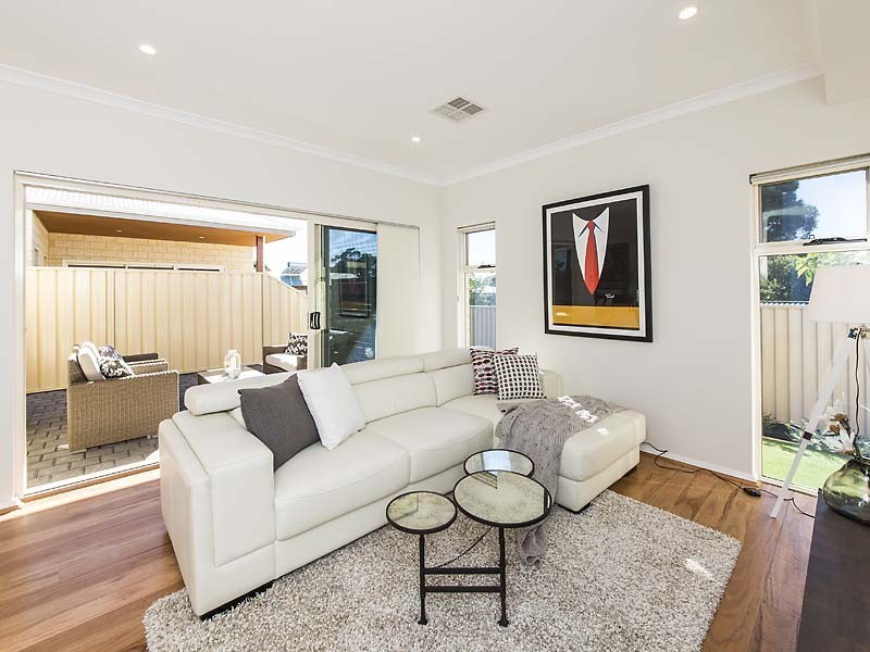 6B Francis Avenue, Karrinyup WA 6018