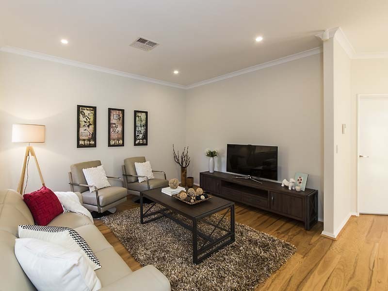 6B Francis Avenue, Karrinyup WA 6018