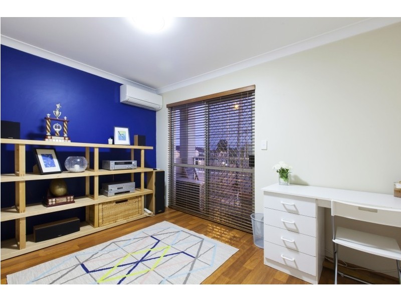 3/2 Waterway Court, Churchlands WA 6018