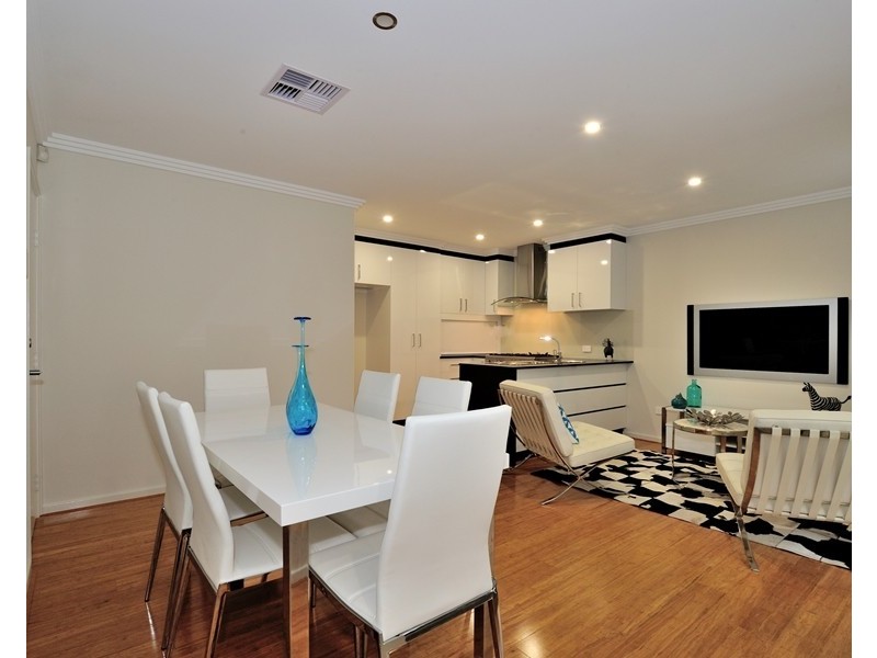 8D Donatti Road, Innaloo WA 6018