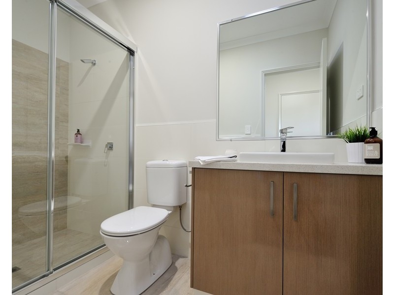 8D Donatti Road, Innaloo WA 6018