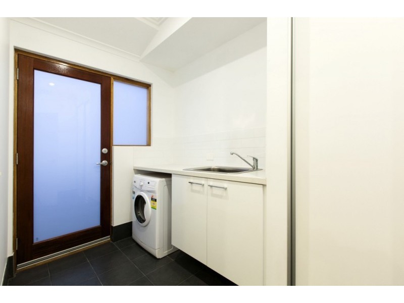 143A Holbeck Street, Doubleview WA 6018