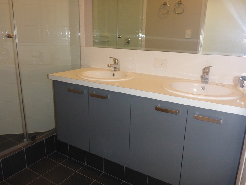 43 Clavering Road, Bayswater WA 6053