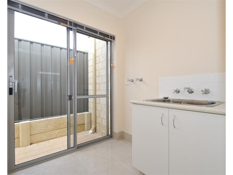 21A Shaw Place, Innaloo WA 6018