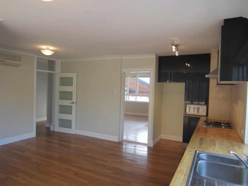 245 Ravenscar Street, Doubleview WA 6018