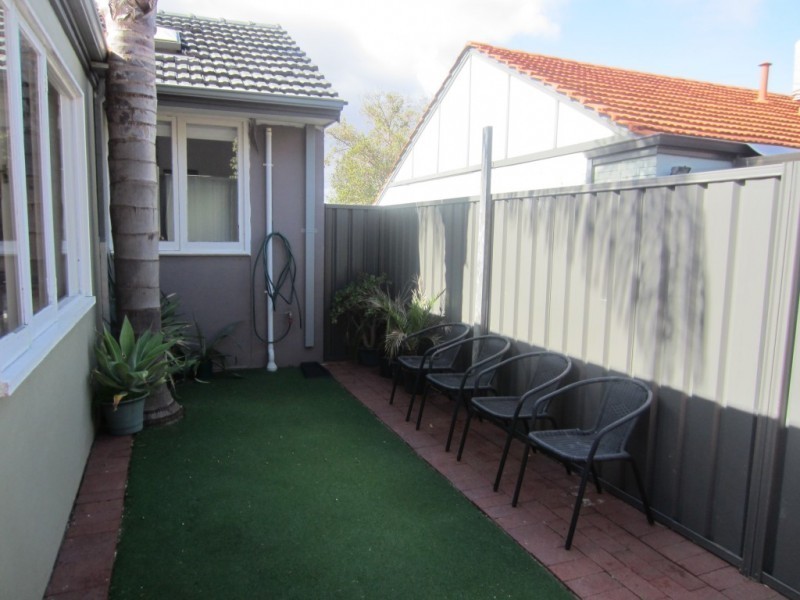 245 Ravenscar Street, Doubleview WA 6018