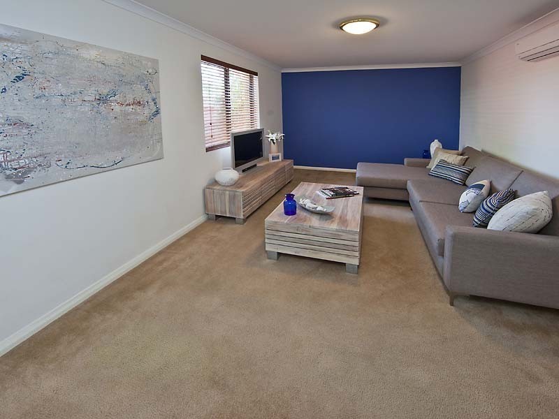 3/18 Escot Road, Innaloo WA 6018