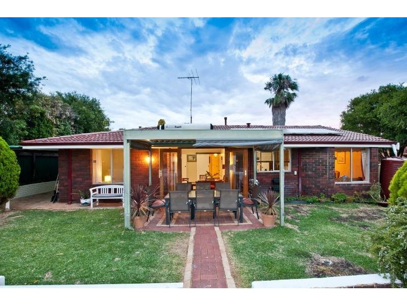 3 Martock Way, Karrinyup WA 6018