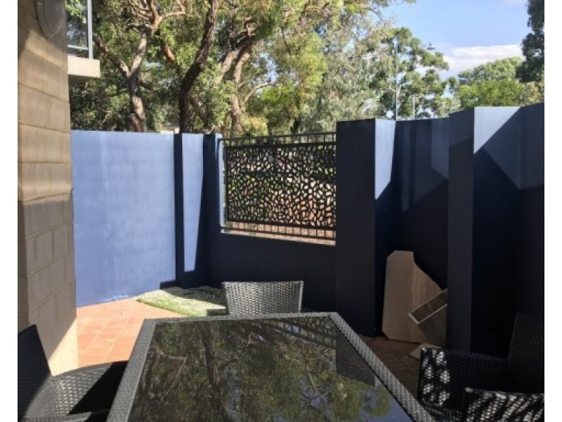 4/71 Chesterfield Road, Mirrabooka WA 6061