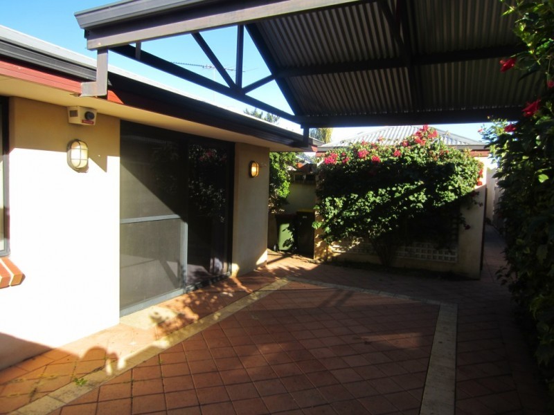 166A Herbert Street, Doubleview WA 6018