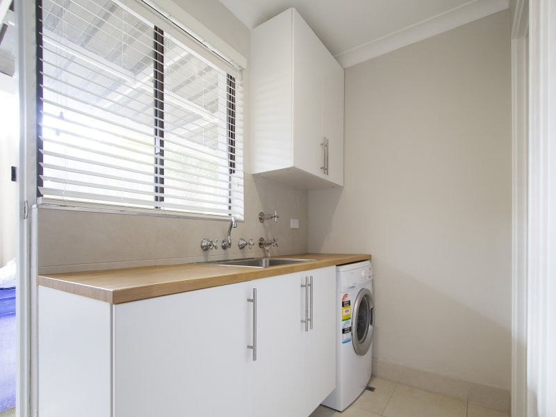 26 Kallaroo Place, Kallaroo WA 6025