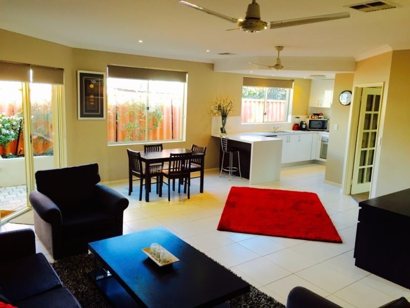 8B Crocker Way, Innaloo WA 6018