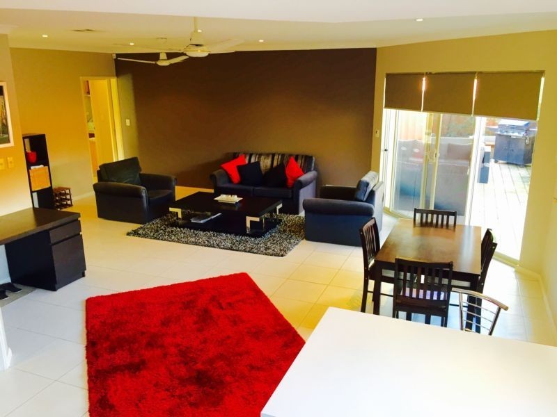8B Crocker Way, Innaloo WA 6018