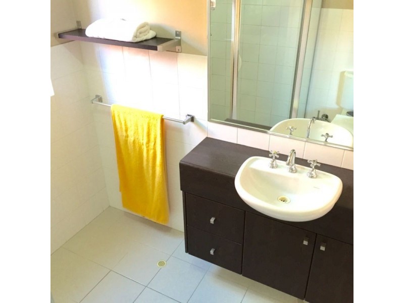 8B Crocker Way, Innaloo WA 6018