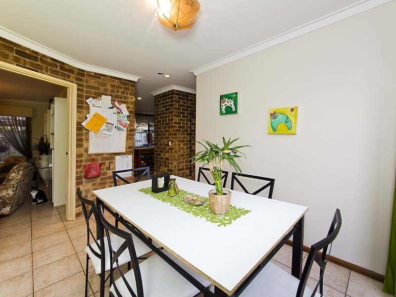 18 Guinevere Way, Carine WA 6020