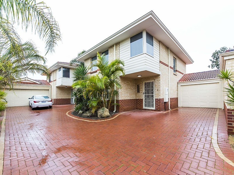 2/5 Bates Road, Innaloo WA 6018