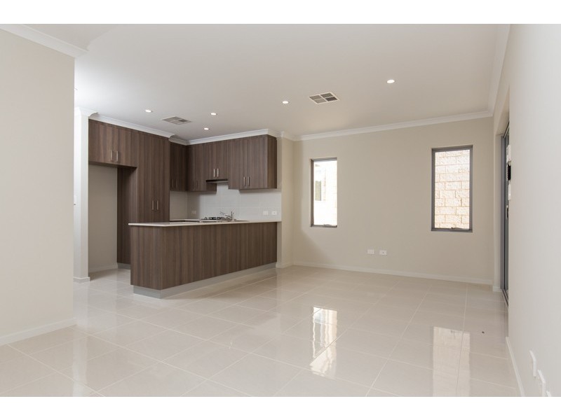 30 Barnes Street, Innaloo WA 6018