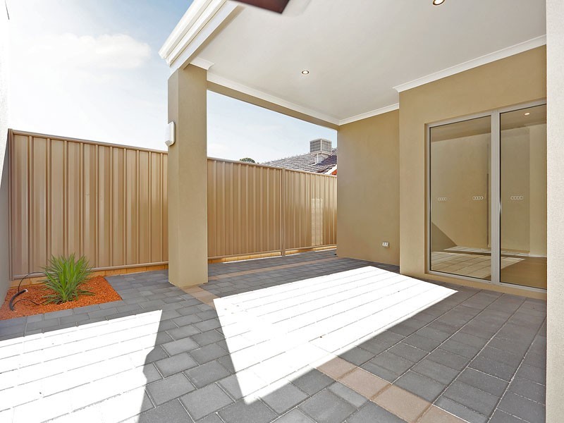 47b Farris Street, Innaloo WA 6018