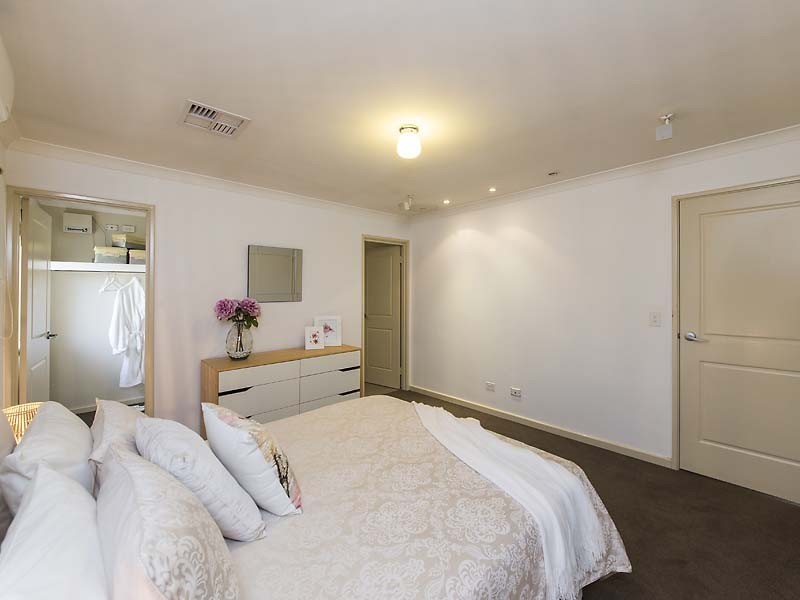 1/15 Sydenham Street, Rivervale WA 6103