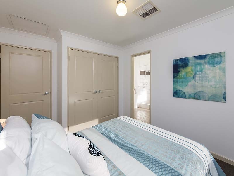 1/15 Sydenham Street, Rivervale WA 6103