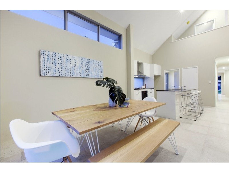 10 Hodges Place, Innaloo WA 6018