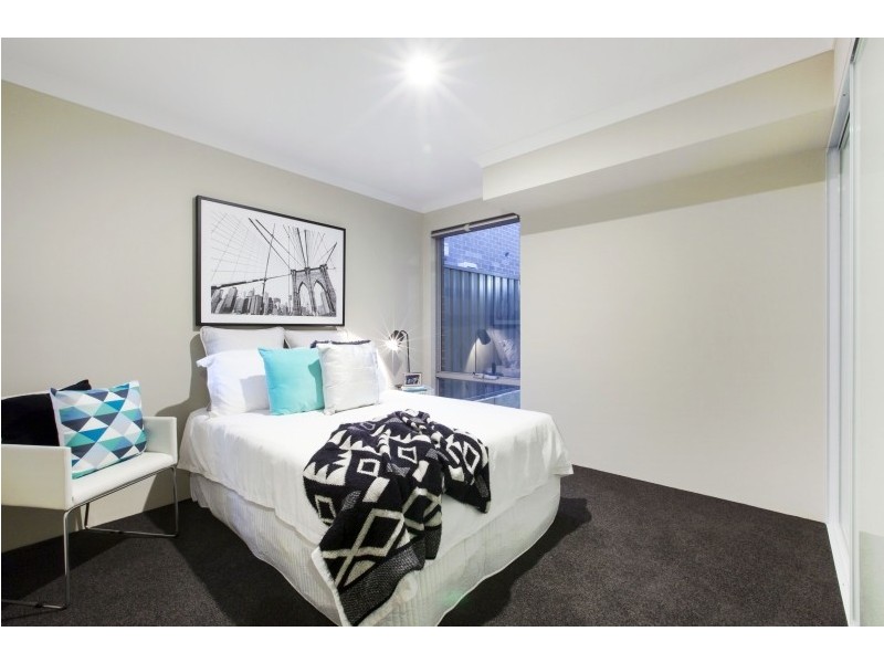 10 Hodges Place, Innaloo WA 6018