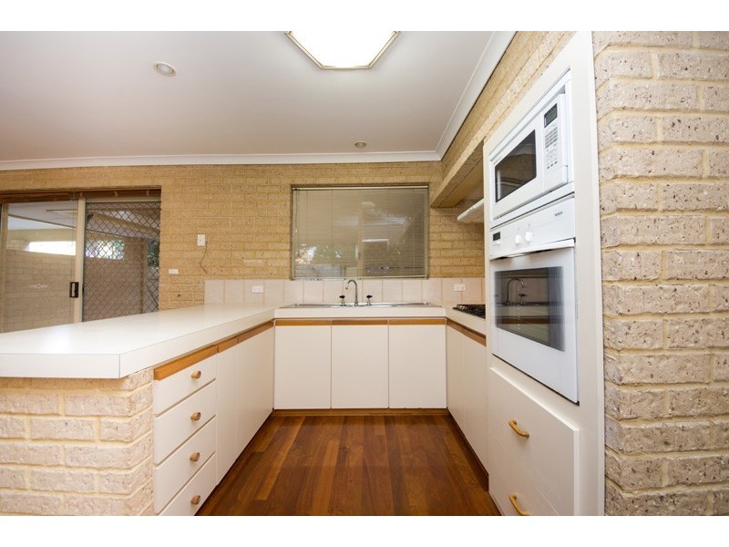 1/38 Bower Street, Doubleview WA 6018