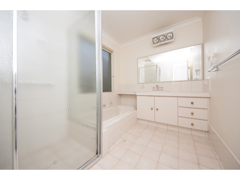 1/38 Bower Street, Doubleview WA 6018